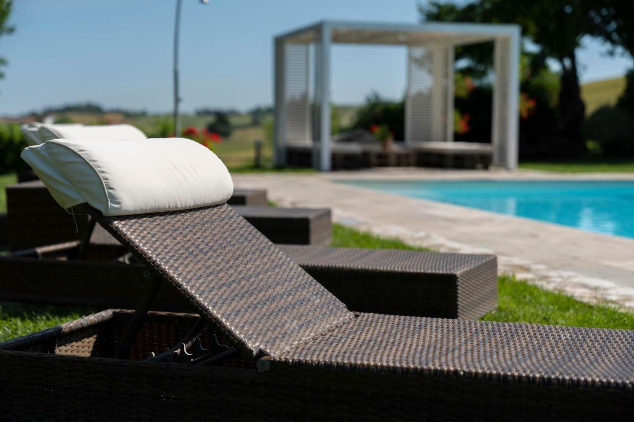 Le Maracla Country House Iesi Exterior photo